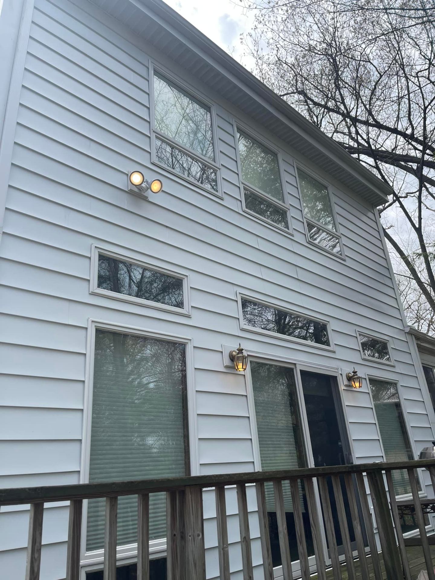 Pro Team Works exterior home maintenance in Arlington Heights, IL