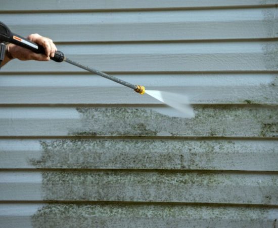 pressure washing house siding